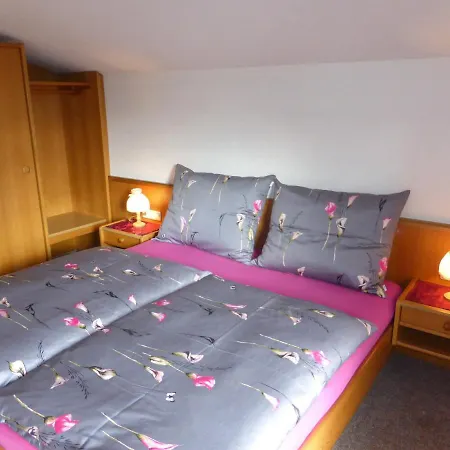 شقة Haus Heidi