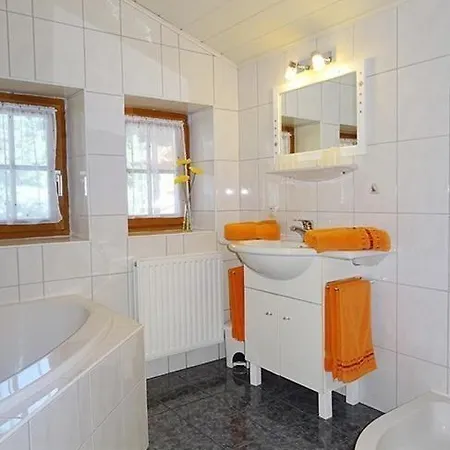 Haus Heidi *